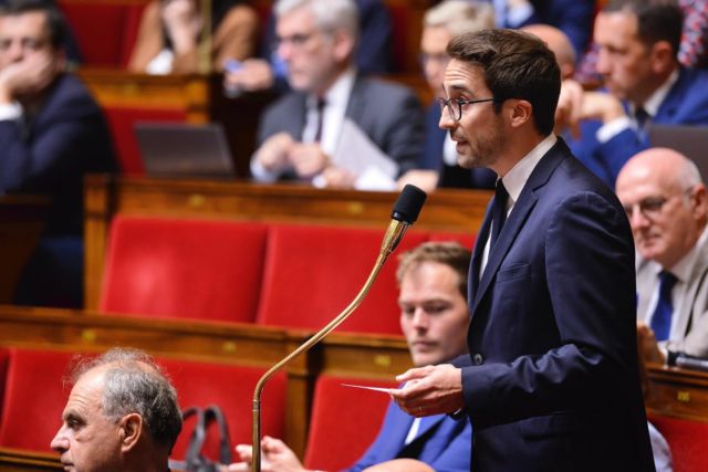Ce mardi, j’interpellais le ministre de la Santé et de la Prévention lors des questions au Gouvernement. Mise en œuvre des lois votées, régulation de l’installation des médecins, fin des sanctions financières aux patients sans médecin traitant, retrouvez ma question et sa réponse ici : https://fb.watch/ga3tVKqvwp/
#QAG #santé #député #ministre #gouvernement #controle #proposition #Horizons